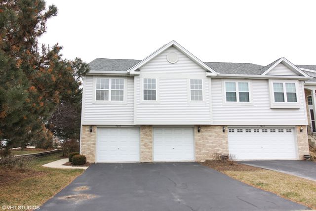 $2,200 | 9401 Waterfall Glen Boulevard | Darien