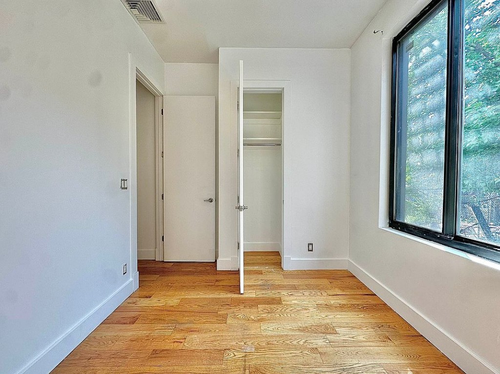 a view of empty room with window