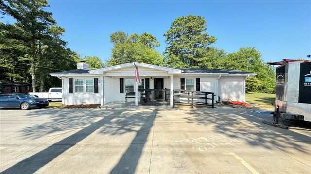 $750,000 | 3541 Cherokee Street Northwest | Kennesaw