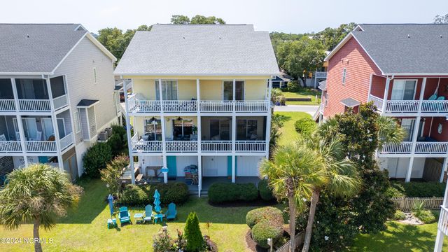 $675,000 | 316 Columbia Avenue, Unit 1 | Carolina Beach