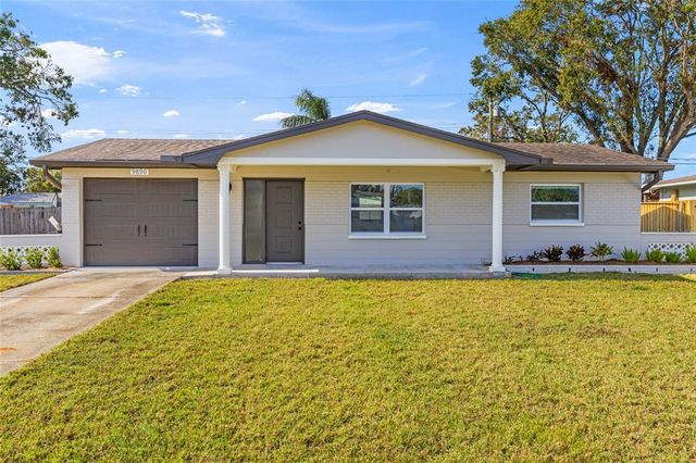 $349,900 | 9890 54th Street North | Pinellas Park