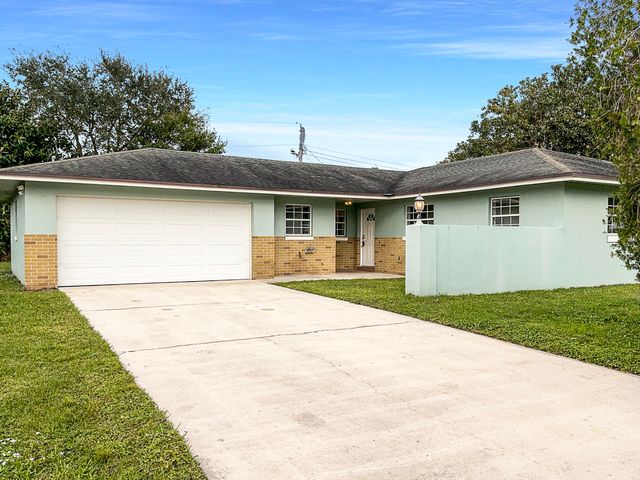 $385,000 | 2927 Sherwood Lane | Maravilla