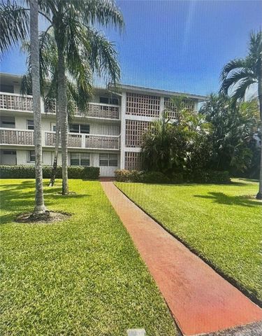 $1,800 | 20 Southeast 13th Street, Unit B4 | Southeast Boca Raton