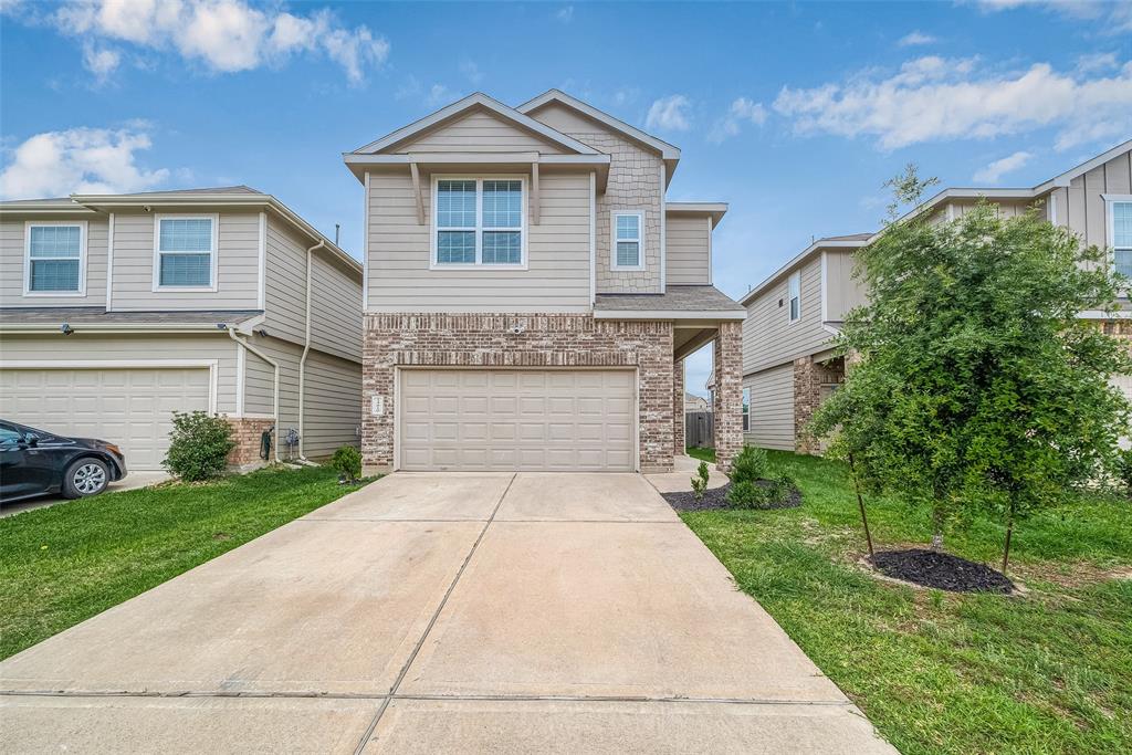 Welcome to this charming two-story home nestled within the Camillo Lakes subdivision!