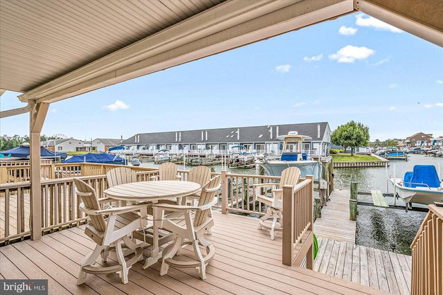 $474,900 | 505 Penguin Drive, Unit 8 | Ocean City