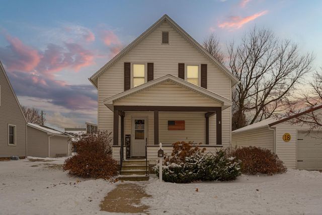 $215,000 | 18 2nd Street Northwest | Madelia