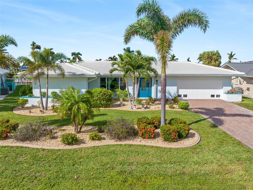 Updated and meticulous waterfront, pool home in Punta Gorda Isles.