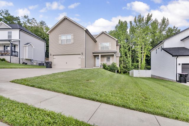 $2,100 | 192 Bonnell Drive | Autumn Creek