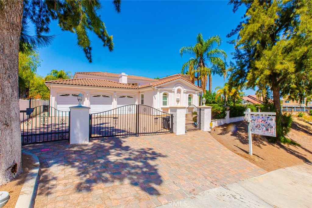 a view of a house with a patio