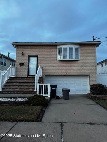 $849,999 | 31 Brandis Avenue | Eltingville