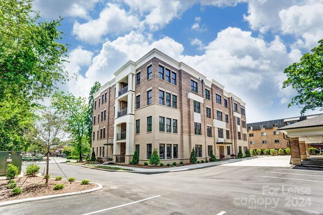 $4,125 | 830 Providence Road, Unit 401 | Myers Park