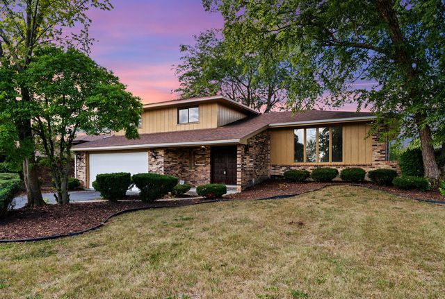 $343,900 | 3496 Huntley Terrace | Crete