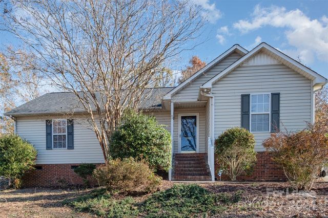 $2,095 | 1813 Bloomsbury Drive | Rock Hill