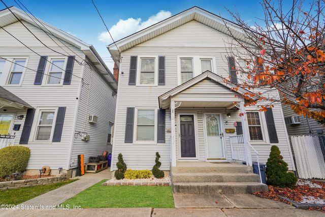 $499,000 | 13 Maiden Lane | Tottenville