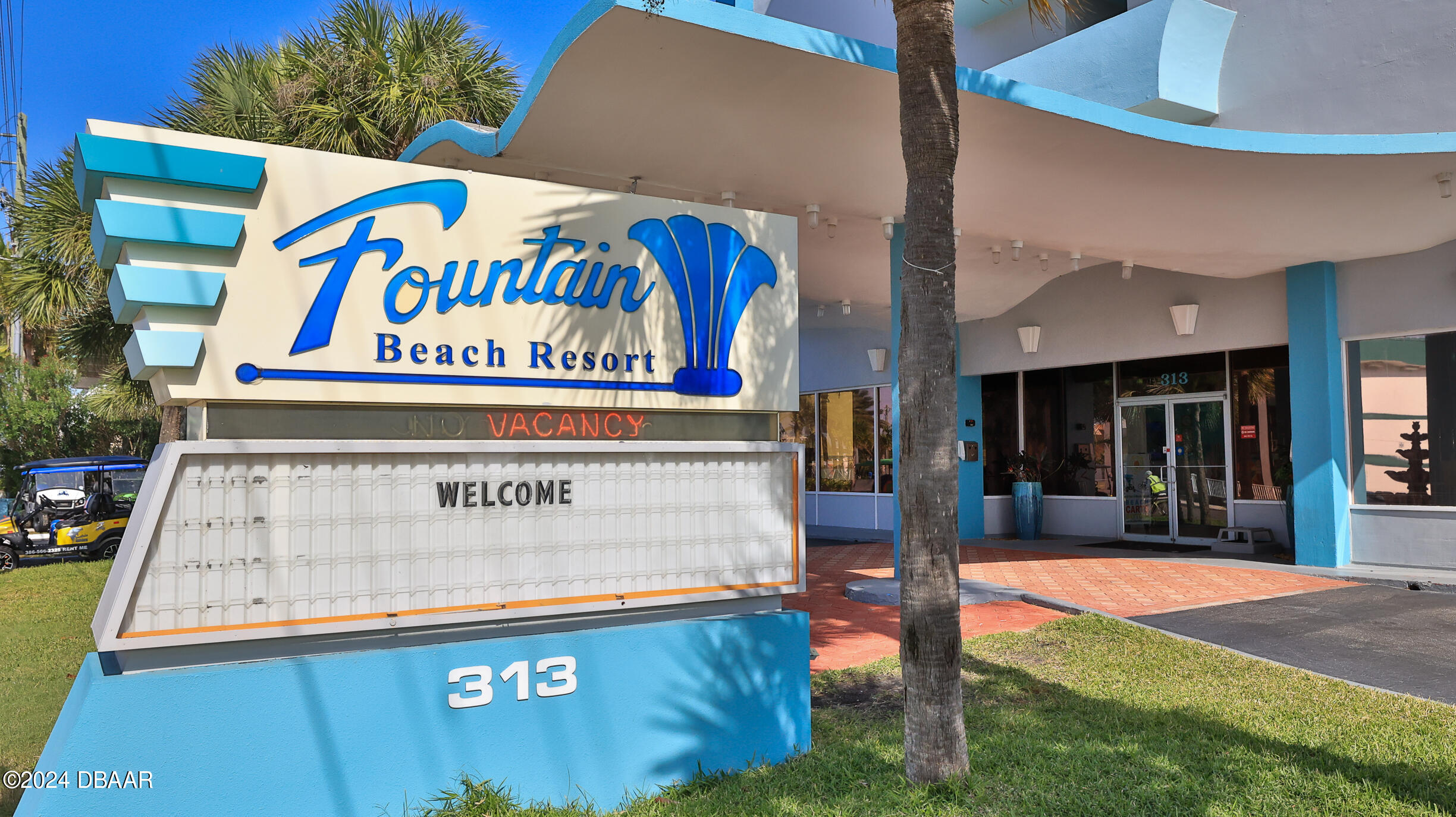 FOUNTAIN BEACH RESORT