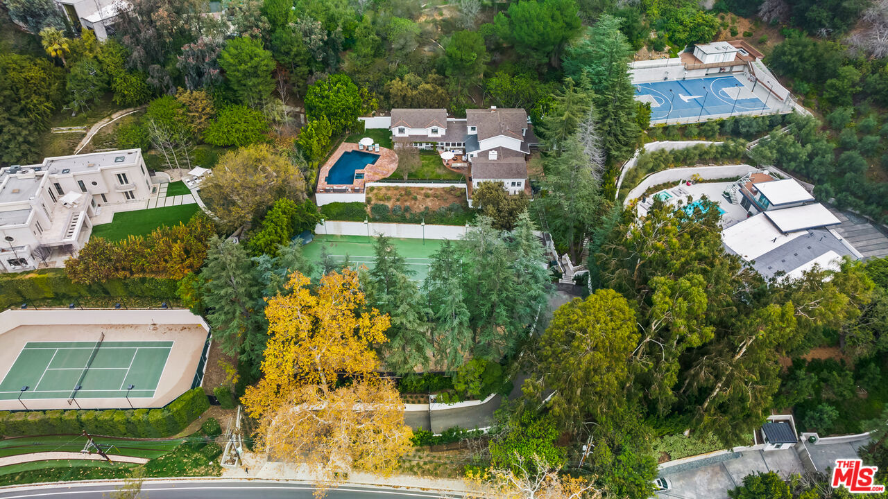 2620 Benedict Canyon Road, Beverly Hills, CA 90210 | Compass