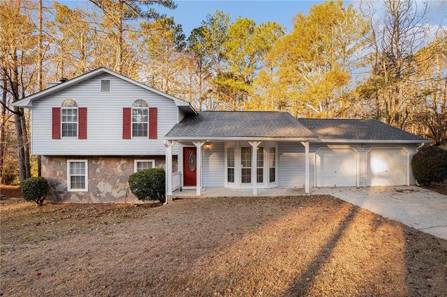 $299,900 | 3448 Great Meadows Court | Stonecrest