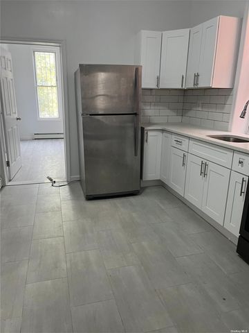 $3,300 | 1327 Saint Marks Avenue | Weeksville