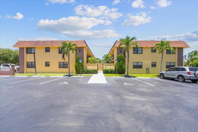 $245,000 | 120 North M Street, Unit M | Mango Groves