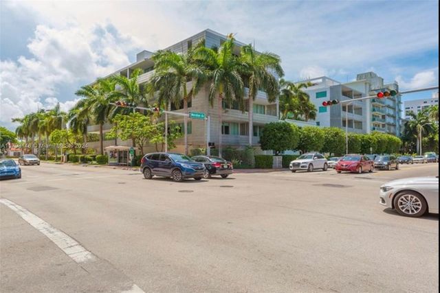 $810,000 | 1700 Meridian Avenue, Unit 304 | South Beach