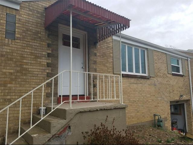 $1,395 | 321 Conniston Avenue | Bon Air