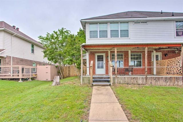 $2,100 | 5524 Marina Drive | Crystal