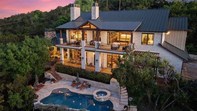 $3,950,000 | 9200 Stallion Drive | Westlake