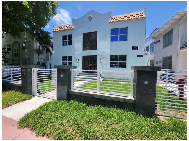 $2,600 | 1560 Drexel Avenue, Unit 108 | Flamingo-Lummus