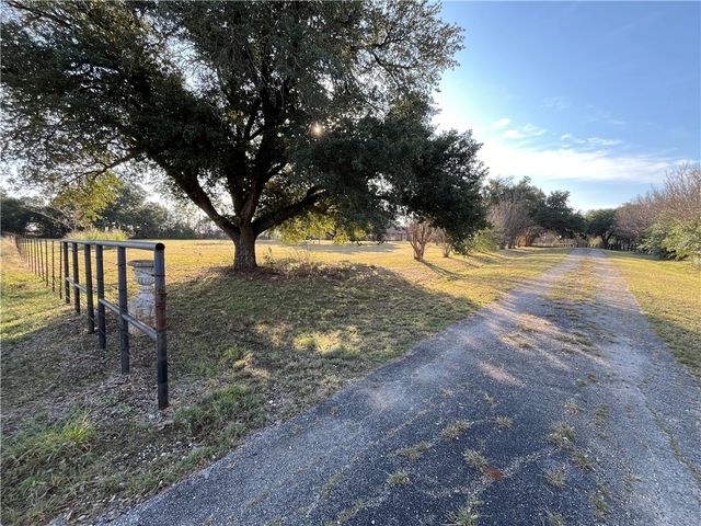 $495,000 | 1934 Highway 84