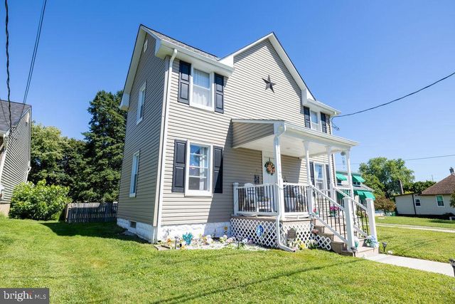 $329,900 | 207 Baldt Avenue | New Castle