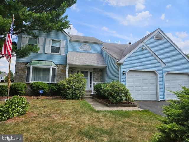 $740,000 | 47 Valley View Way | Newtown Township - Bucks County