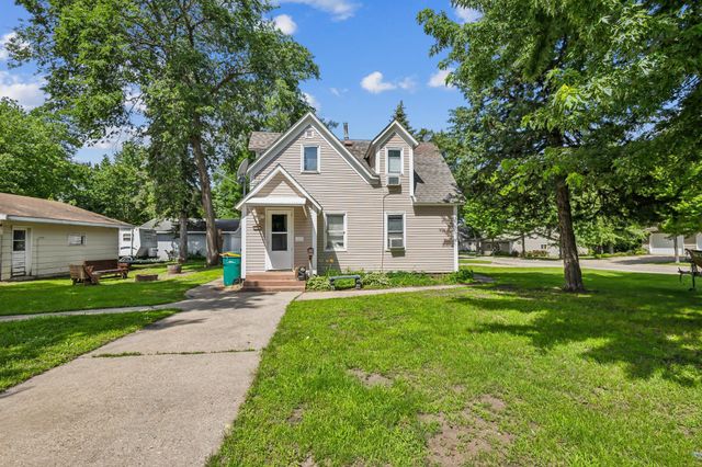 $189,900 | 502 South Litchfield Avenue | Litchfield