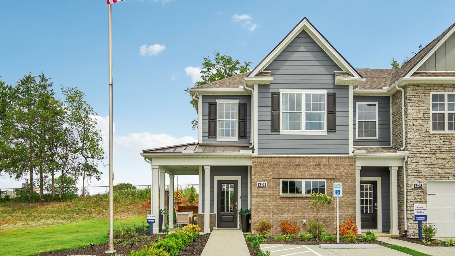 SAMPLE OF END UNIT MODEL HOME