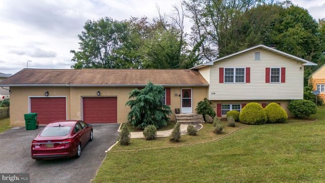 $324,900 | 1774 South Taylor Drive | Highland Acres