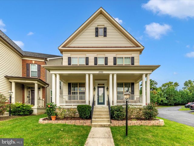 $885,885 | 13301 Latrobe Lane | Clarksburg