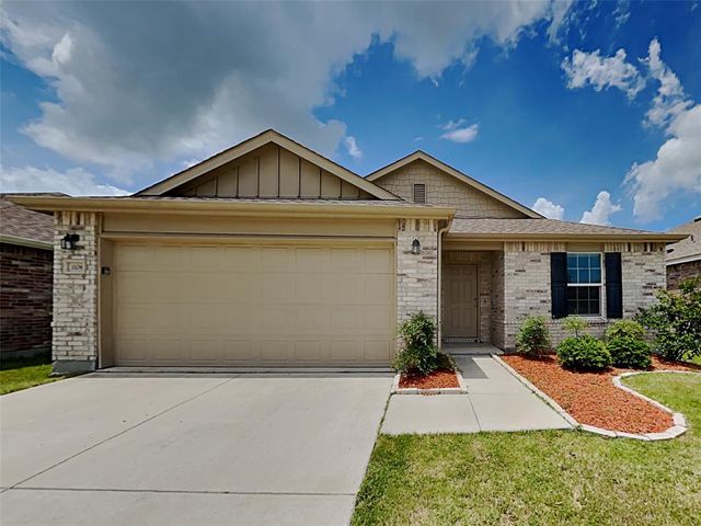 $2,320 | 1108 Hickory Bend Lane | Vista West