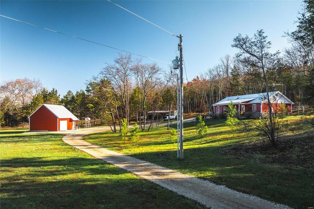 $449,500 | 12668 Webster Road | Belgrade Township - Washington County