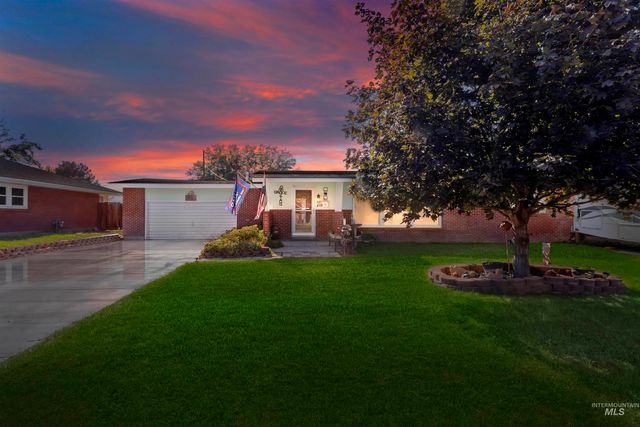 $335,000 | 197 Larkspur Drive | Twin Falls