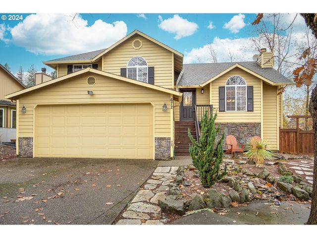 $499,000 | 672 Southeast Beaver Creek Court | Beaver Creek