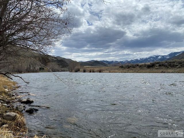 $267,000 | 5 River's Edge Road