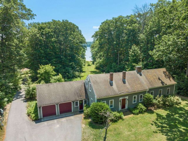 $2,495,000 | 140 Lake Shore Drive | Moultonborough