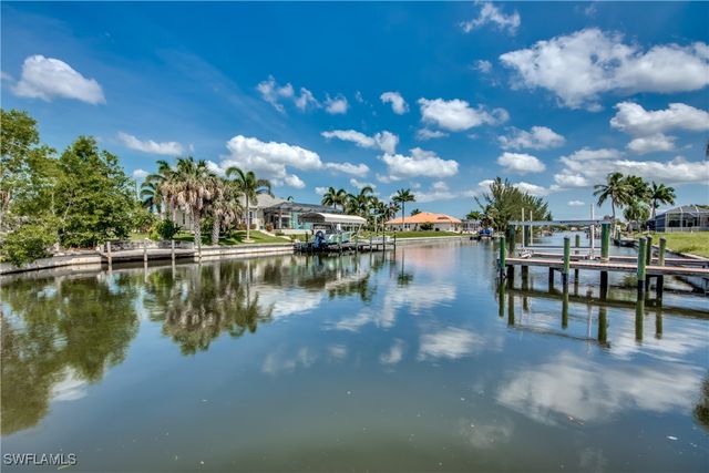 $650,000 | 4142 Southwest 22nd Court | Cape Coral