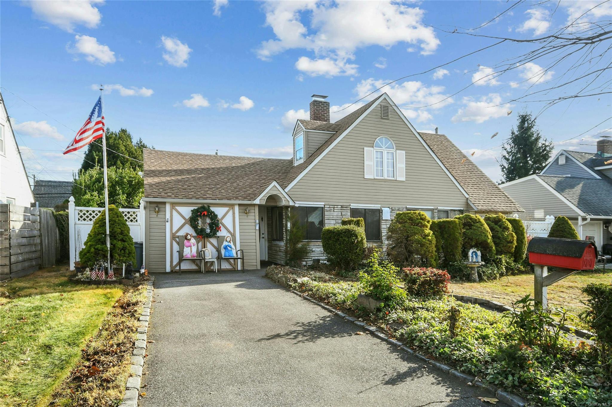 a front view of house with yard