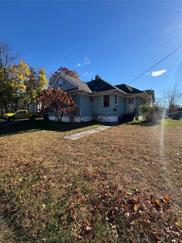 $589,000 | 62 Ramapo Avenue | Suffern