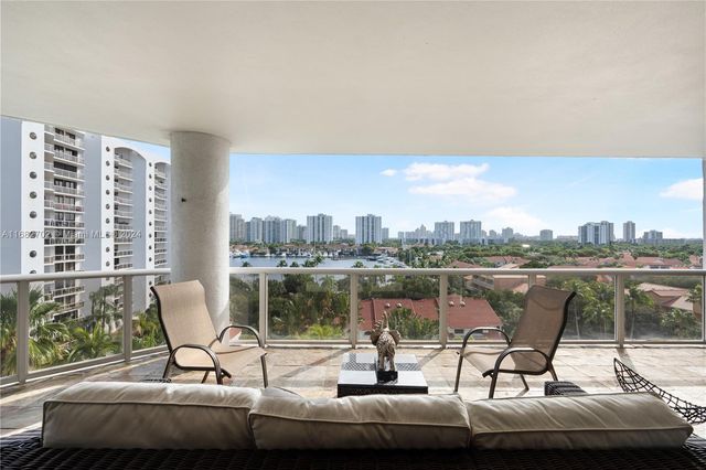 $765,000 | 3600 Yacht Club Drive, Unit 803 | The Waterways