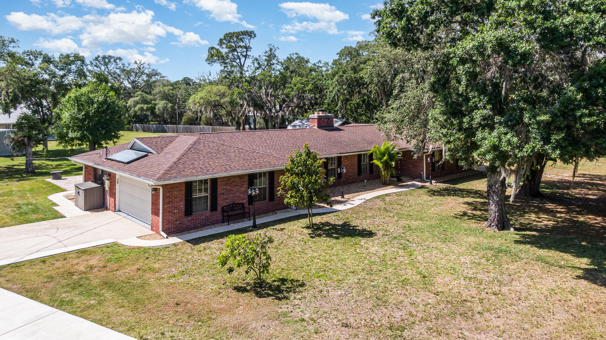 Front Elevation SE Corner