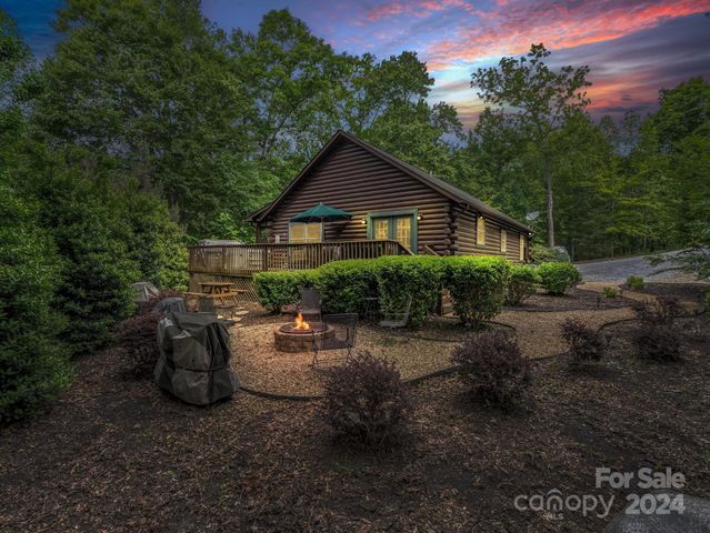 $445,000 | 250 Valley Drive | Green Creek Township - Polk County