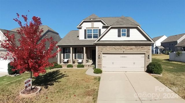 $475,000 | 110 Lantern Acres Drive | Mooresville