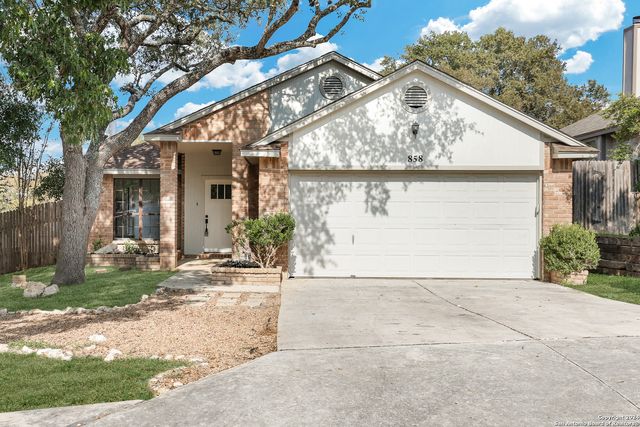 $399,900 | 858 Amberstone Drive | Stone Oak