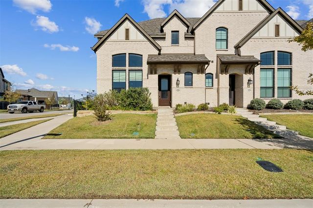 $458,000 | 14436 Greymoore Circle | Fort Worth